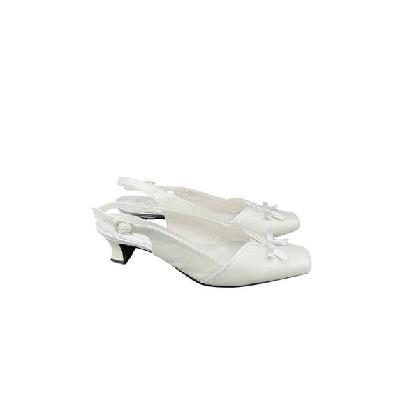 🤍 Easy street Slingback Kitten Heel silver Bow Square Toe Women’s 8.5W Formal - Picture 2 of 8